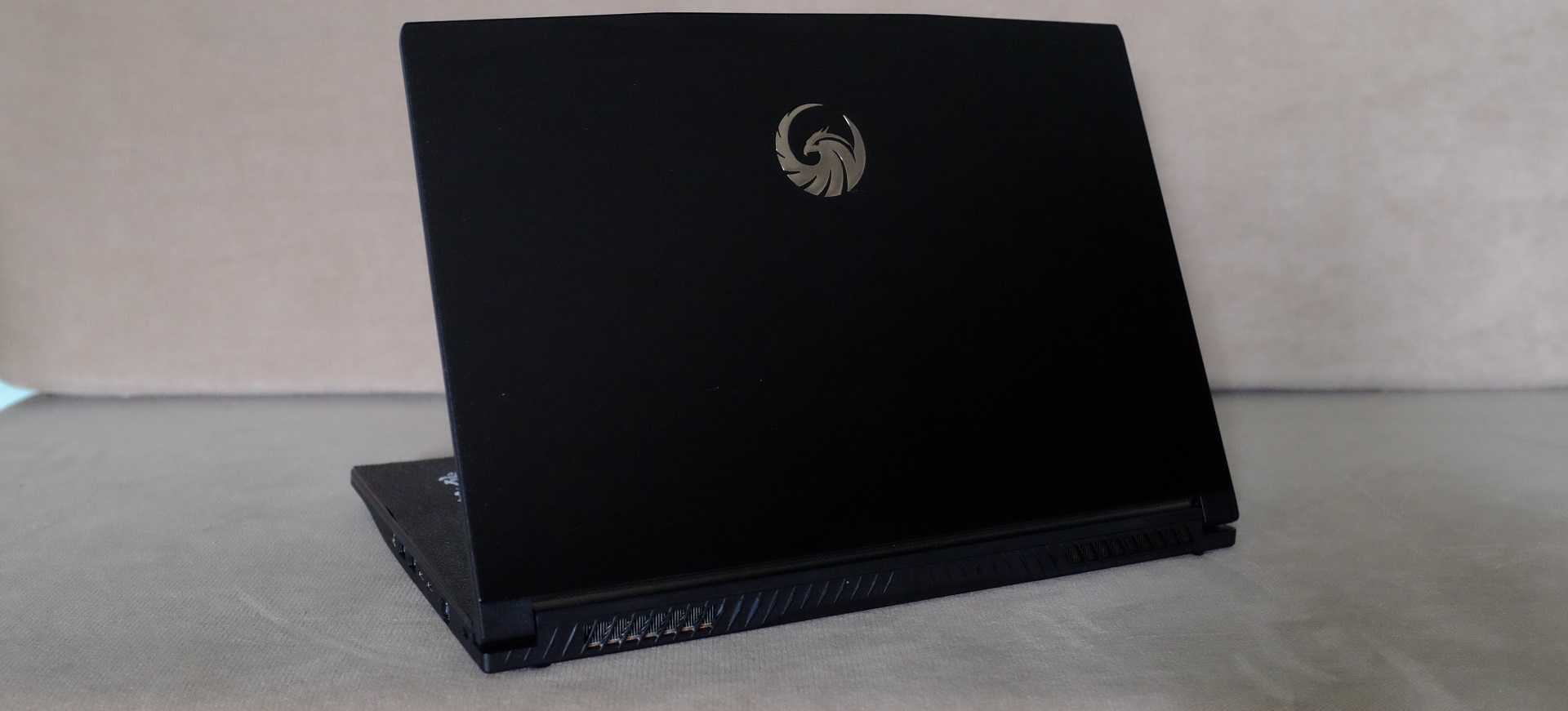 MSI Bravo 15 - Đánh giá Gaming Gear